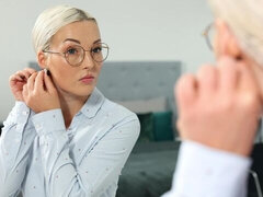 Жопа, Большой член, Блондинки, Минет, Собачьи, Натуральные сиськи, Тощие, Сиськи