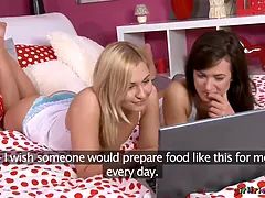 18, Blondin, Tjeckisk, Fingering, Hd, Slick, Fitta, Tuttar