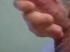 큰 음경, 수음, 혼자