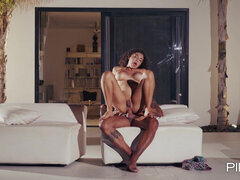 In den arsch, Arsch, Grosse titten, Blasen, Milf, Pool, Weibliche ejakulation, Flotter dreier