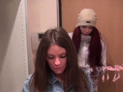 Sixtynining dutch 18-19 year-old chicks