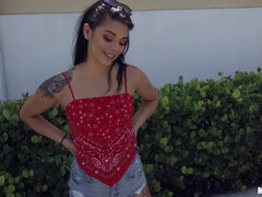 Amateur, Americano, Chica, Morena, Pequeña, Pov, Realidad, Tatuaje