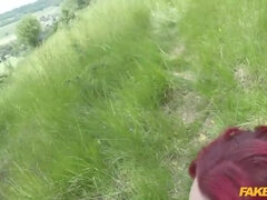 Leie, Grosse titten, Hundestellung, Fingern, Lecken, Im freien, Pov, Muschi
