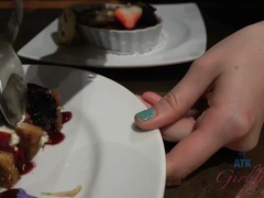 素人, フェラチオ, 中出し, 足コキ, 彼女, ハメ撮り, バイブレーター