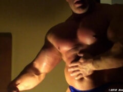 A real bodybuilder! 4