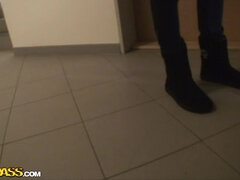 Anal, Tetas grandes, Morena, Al aire libre, Público