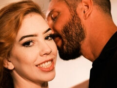 Duży tyłek, Duży kutas, Duże cycki, Obciąganie, Rudowłosa, Chudy, Tatuaż, Nastolatki