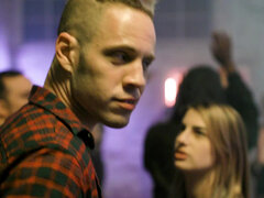 18 jaar, Stel, Jurk, Harig, Likken, Masturbatie, Feest, Tiener