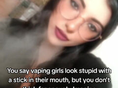 18 anni, Amatoriale, Occhiali, Fumando   smoking, Solo, Ragazza