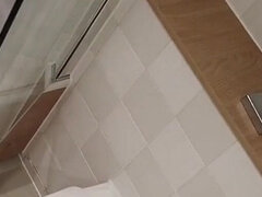 素人, ぽっちゃり, 浮気者, 中出し, レズビアン, 淫乱熟女, 自然山雀, シャワー