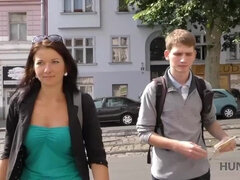 18 jahre, Leie, Blasen, Tschechisch, Pov, Realität, Jungendliche (18+), Ehefrau