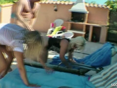 Cuckold, Péro, Skupina, Manžel, Dospělé, Milf žcbp, Na veřejnosti, Manželka