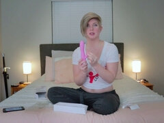 Housewife Ginger reviews and unboxes the Propinkup Illusion Pro10 Hitachi with a sexy twist