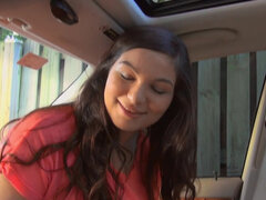 Nana, Brunette brune, Voiture, Couple, Tir de sperme, Exhib, Seins naturels, Rasée