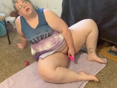 Belle grosse femme bgf, Rondelette, Masturbation, Orgasme, Chatte, Jouets