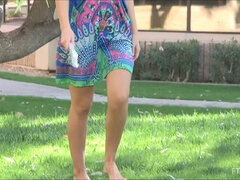 Dichtbij, Extreem, Fetisj, Voeten fetish, Masturbatie, Orgasme, Openbaar, Alleen