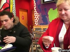 ぽっちゃり, デカ尻, デカパイ, お婆さん, 熟年, オマンコ, 現実