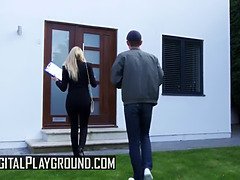 Danny D, Alessa Savage, Amber Jayne - Hard Sell