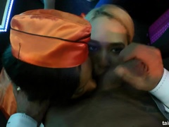 Blondinka, Fafanje, Dekle drka tiča, Hardcore, Lezbijke, Samozadovoljevanje, Pornozvezde, Saten