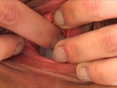 Anaal, Dichtbij, Extreem, Masseren, Orgasme, Openbaar, Alleen, Onder de rok