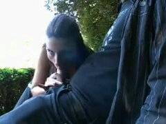 Amateur, Brunette brune, Allemand, Lingerie, Mère que j'aimerais baiser, Nylon, De plein air, Épouse