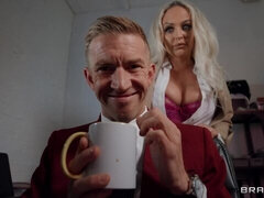 Velika rit, Velik kurac, Velike joške, Fafanje, Doggystyle, Koščena, Najstnice, Joške