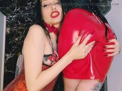 Culo in bocca, Dominazione femminile, Lesbica, Matura, Mamma che vorrei scoparmi, Gonna, Video di donne in gonna