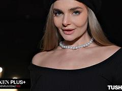 Anális szex, Kisbaba, Szőke, Cumizás, Európai, Nyalás, Fehérnemű, Lovaglás