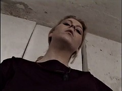 Pik sutte, Brunette, Europærer, Hårdt, Hustru, Slikning, Ridning, Teenager