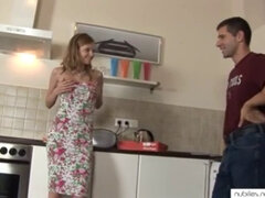 Amatőr, Anális szex, Popó, Cumizás, Gesztenyebarna, Maszti, Nuni, Visítozás