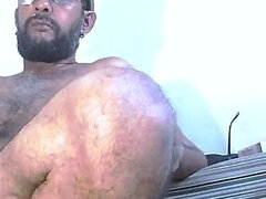 Amaterji, Velik kurac, Fetiš, Kosmate, Samozadovoljevanje, Lulanje, Solo