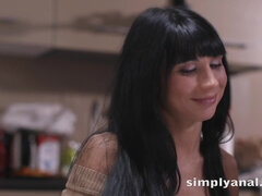 Πρωκτικό, Κώλος, Μελαχροινή, Τρελός, Μουνί, Τσούλα, Βυζιά, Υγρό