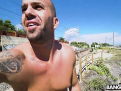 Hatalmas hátsó, Cumizás, Gesztenyebarna, Csalás, Nagylány, Latin lány, Nyilvános, Spanyol