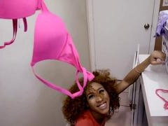 Kuřba, Přítelkyně