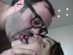 Grote kont, Grote mammen, Pijpbeurt, Sperma shot, Hardcore, Gezichtspunt, Tiener