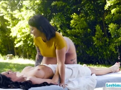 Morena, Sexo duro, Lesbiana, Lamidas, Madres para coger, Aceite, Orgasmo, Coño