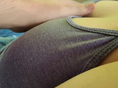 Enthousiasteling, Auto, Fetisj, Flashing, Masturbatie, Natuurlijk, Natuurlijke tieten, Openbaar