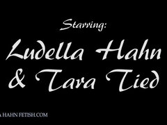 Nana, Brunette brune, Rondelette, Médecin, Lunettes, Hd, Enceinte