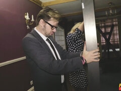 Blond, Rondborstig, Europees, Hardcore, Moeder, Swinger, Tatoeage, Trio