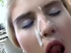 Amatéři, Velké péro, Blondýna, Na obličej, Německé, Venku, Na veřejnosti, Teenka