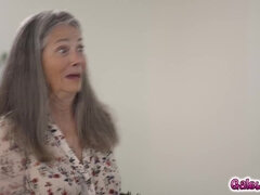 Blondinka, Rjavolaska, Temnopolti, Medrasni seks, Poljubljanje, Lezbijke, Muco, Joške