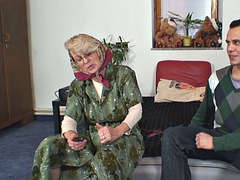 Checa, Abuelita, Maduro, Madres para coger