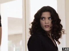 Bundão, Latina, Mãe gostosa