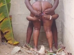 Smuk, Stor røv, Store bryster, Langt ned i halsen, Pik, Hd, Naturlig, Udendørs