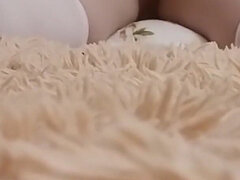 Amatőr, Hatalmas hátsó, Cumizás, Krémes süti, Arcra űlés, Fétis, Nuni, Harisnya