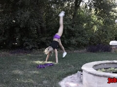 Blondine, Sædskud, Pik, Imellem racer, Slikning, Fisse, Teenager, Bryster