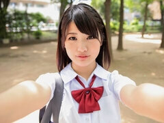 Asiatique, Sucer une bite, Brunette brune, En levrette, Japonaise, Seins naturels, Cheveux courts, Nénés