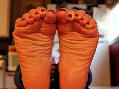 Stopala, Prvoosebno snemanje seksa, Najstnice