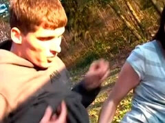 Bruinharig, Auto, Hondjeshouding, Ondergoed, Masturbatie, Gezichtspunt, Geschoren, Tiener