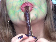 Woow! I Am a Sexy and Voluptuous Snake Swallowing Snakes!